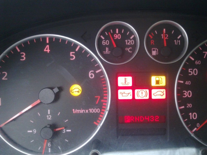 Ауди а4 б6 ESP