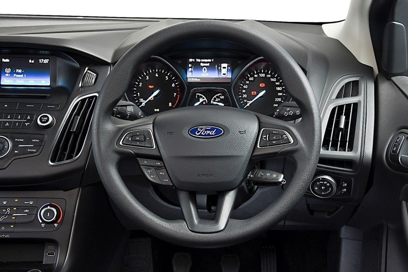 Ford Focus 2015 салон