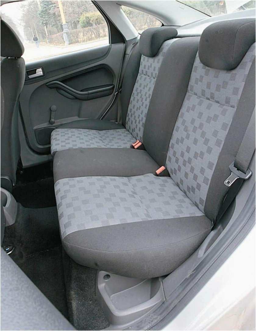 Сиденья комфорт Ford Focus 2