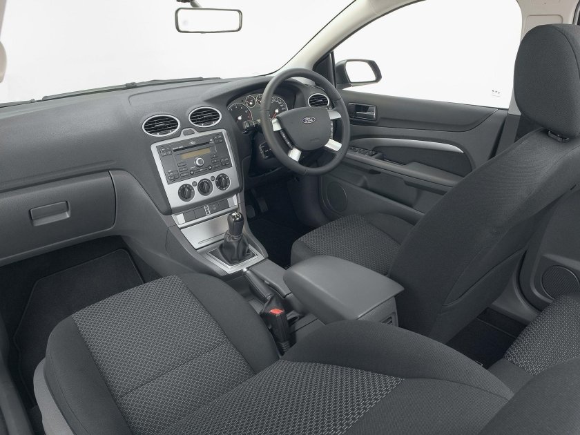 Форд фокус 2 2005 салон