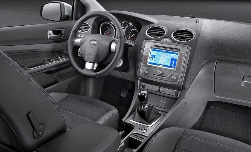 Форд фокус 2 Рестайлинг седан салон