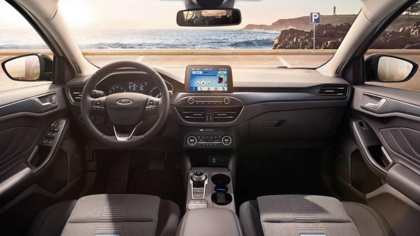 Ford Focus 4 салон