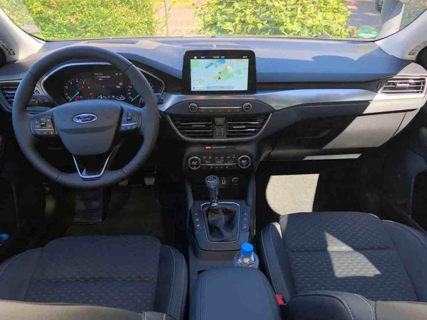 Ford Focus 4 салон