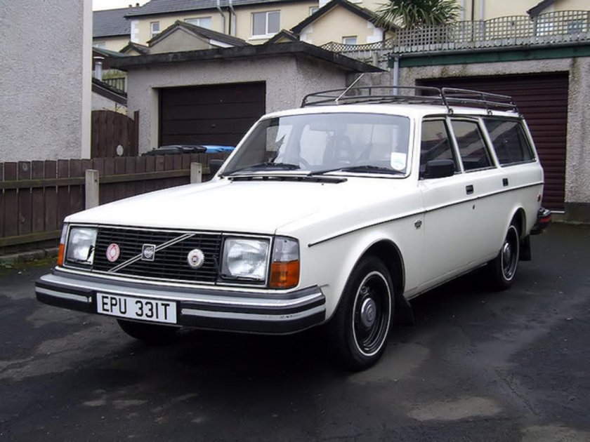 Volvo 245 DL