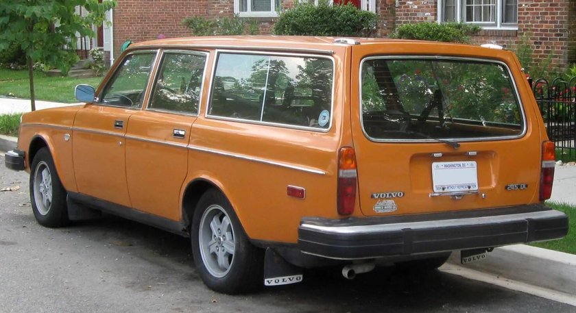 Volvo 245 DL