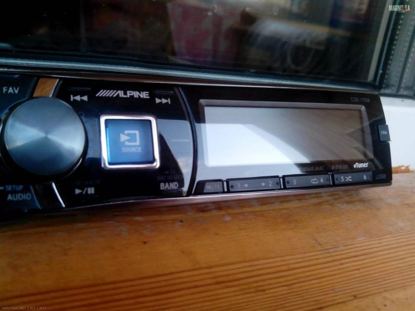 Alpine CDE-175r