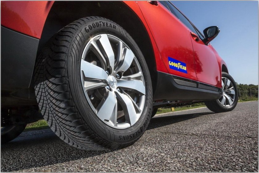Goodyear vector 4seasons SUV