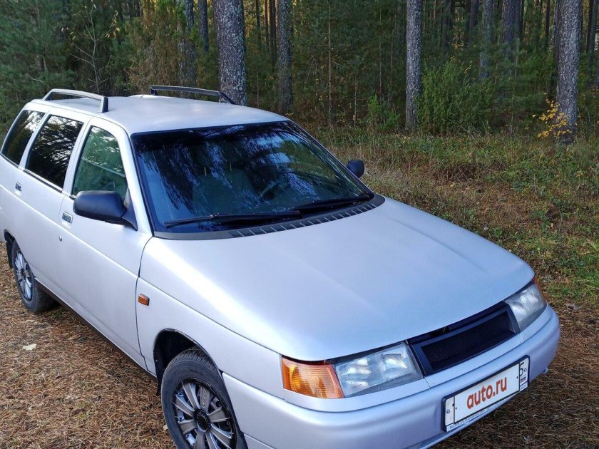 ВАЗ 2111 универсал серебристый механика