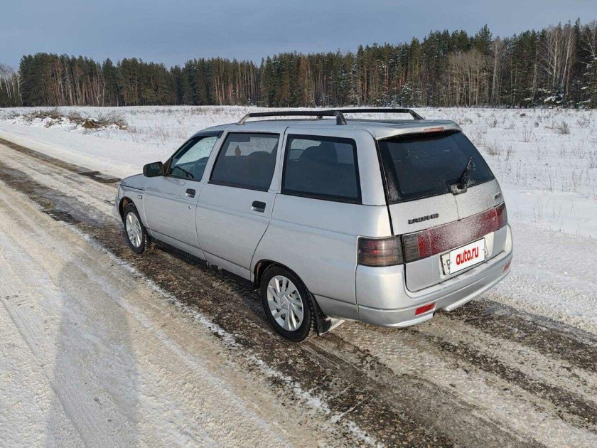 Ваз (lada) 2111