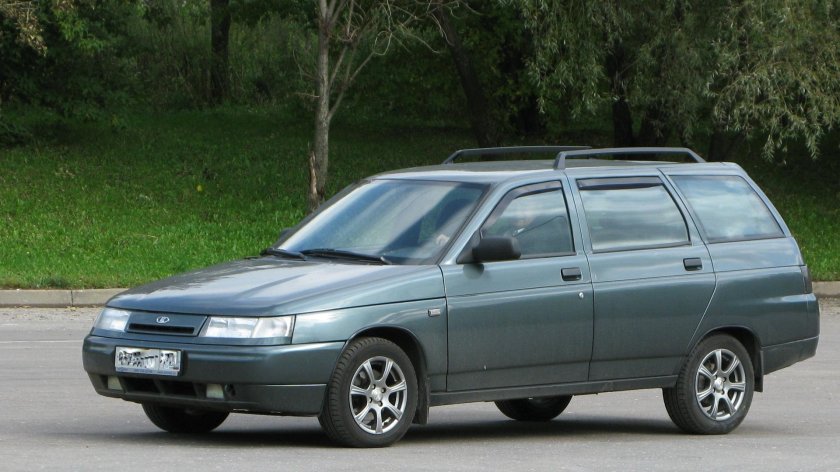 Lada 21114