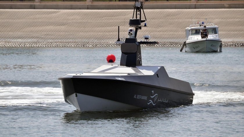 Безэкипажный катер Inspector mk2