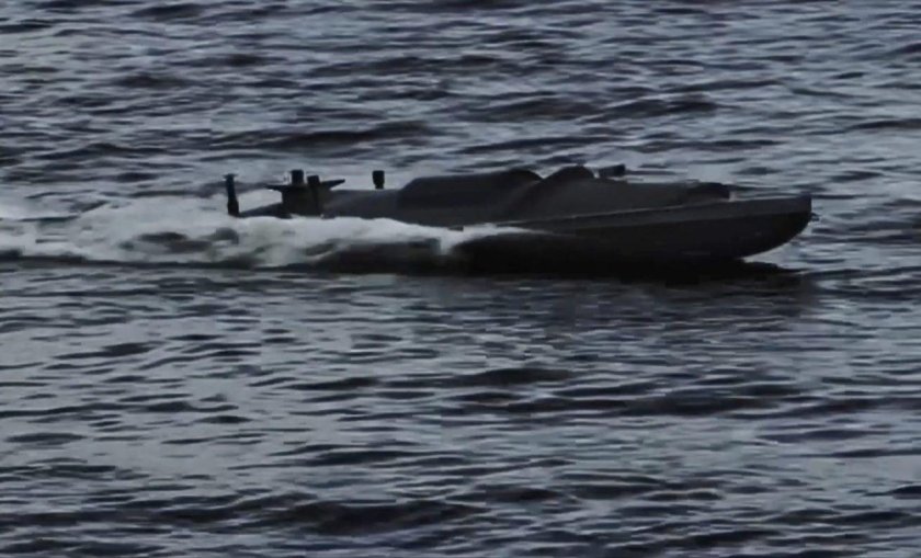 Беспилотный катер
