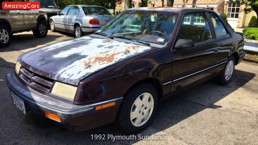 Plymouth Sundance 1990
