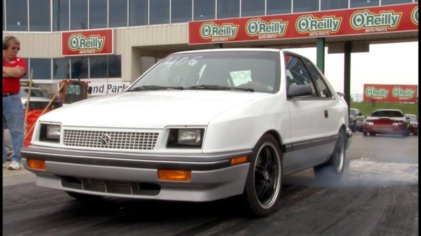 Plymouth Sundance 1990