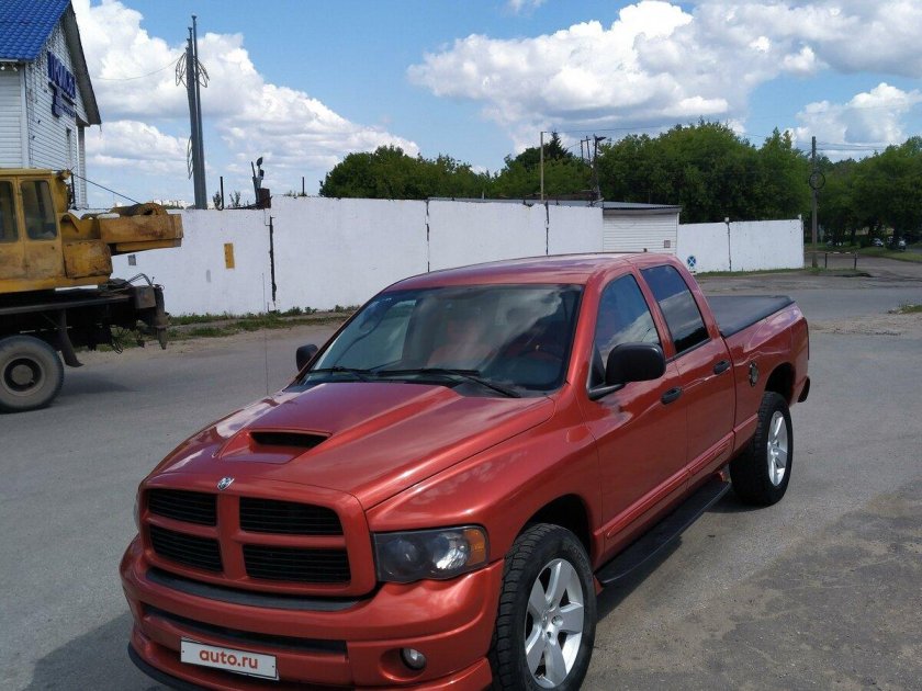 Додж рам пикап 2005