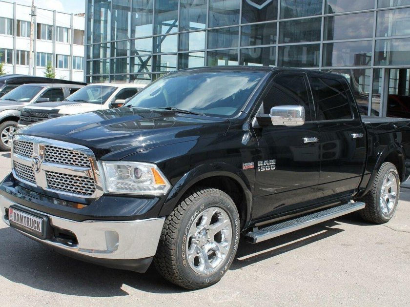 Dodge Ram 1500 Laramie