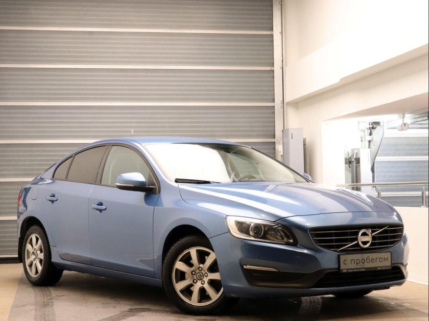 Volvo s60 2 рестайлинг