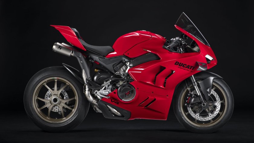 Ducati superleggera v 4