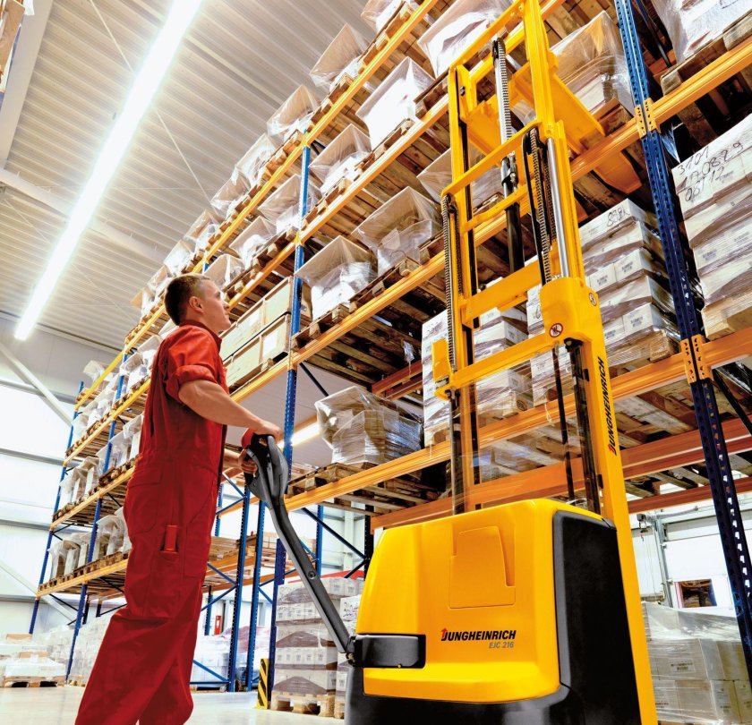 Электро штабелеры для склада