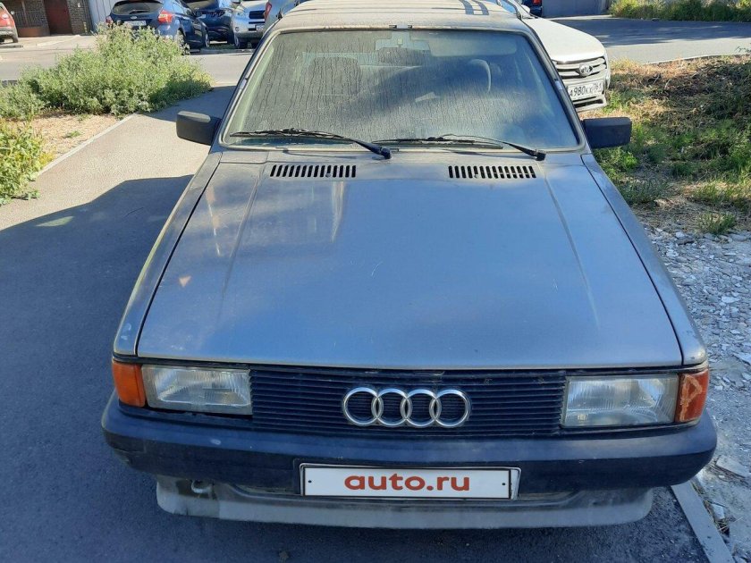 Мухобойка на Ауди 80 б4