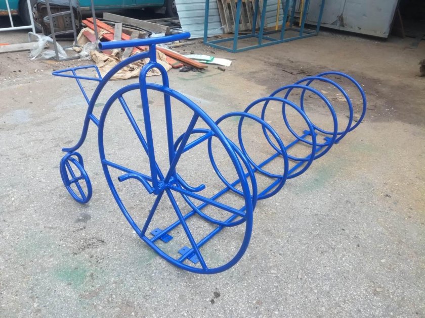 Велопарковка из профильной трубы ТЕХНОСТАЛЬ 52