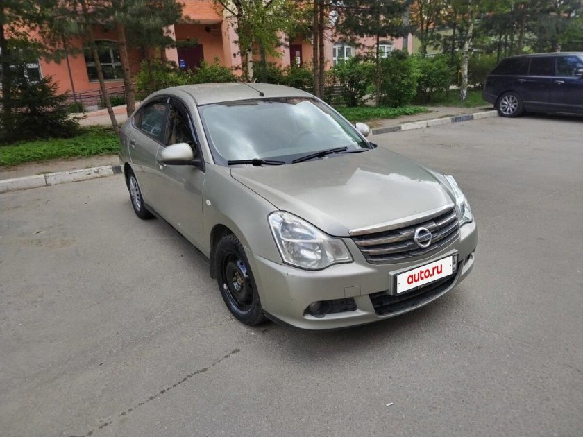 Nissan almera 2016
