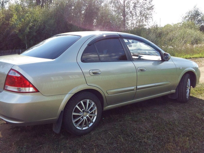 Ниссан Альмера Классик 2007 года