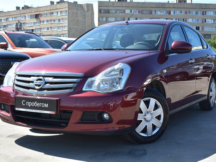Nissan almera
