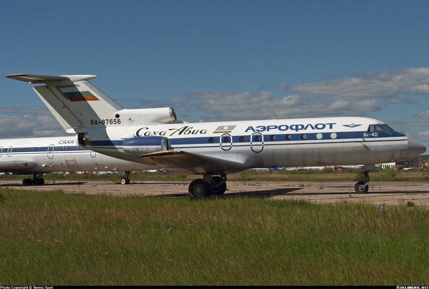 Yakovlev Yak-40