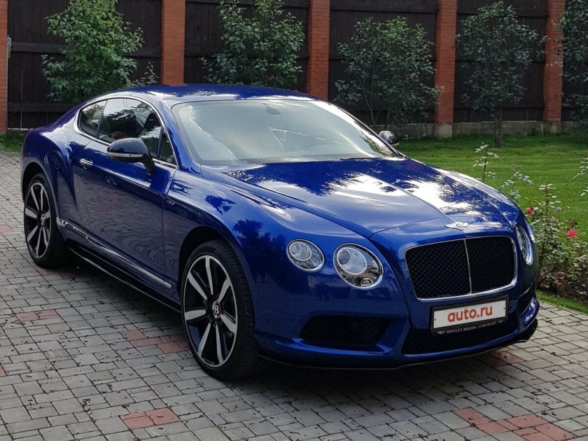 Бентли Континенталь ГТ 2015