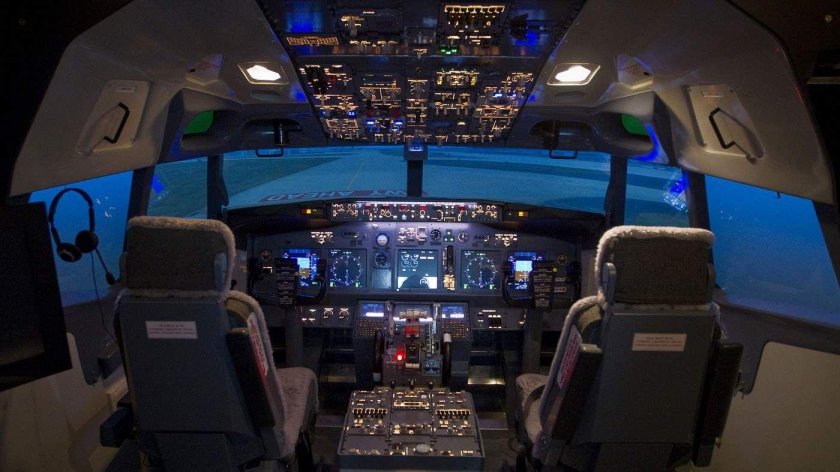Кабина самолета 797 Боинг