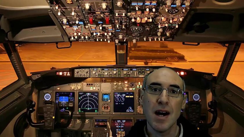 Приборная панель Boeing 737