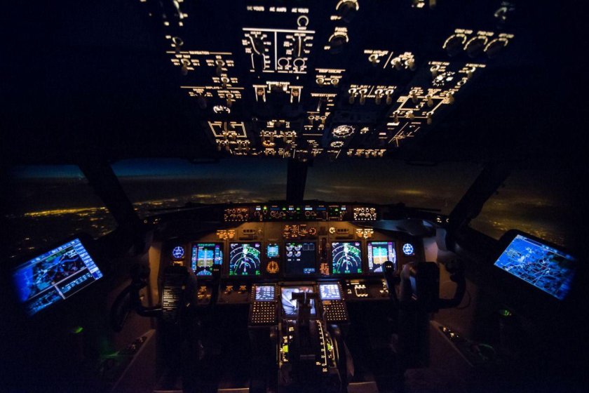 Boeing 737 кабина