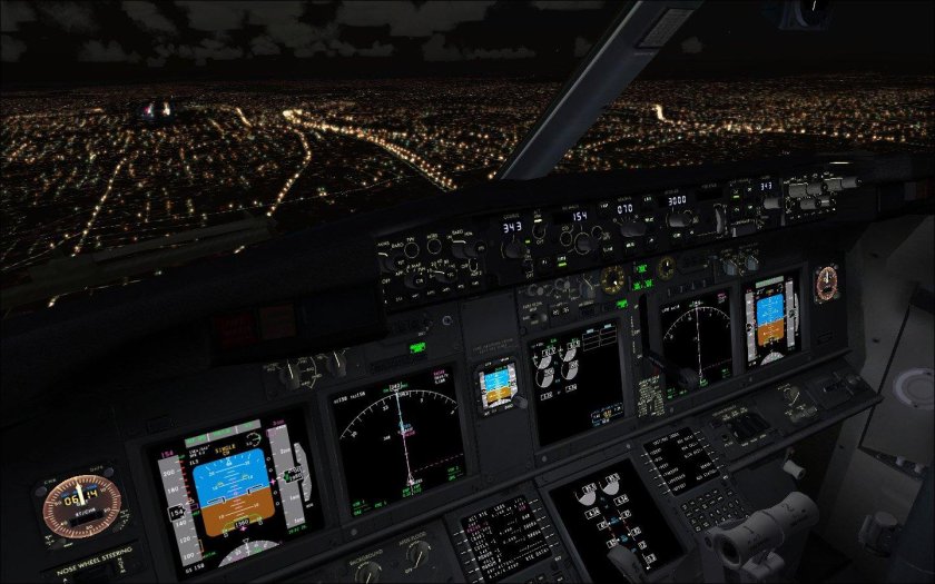 Кабина Боинг 737-800