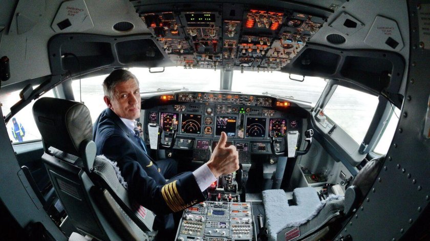 Боинг 737 кабина