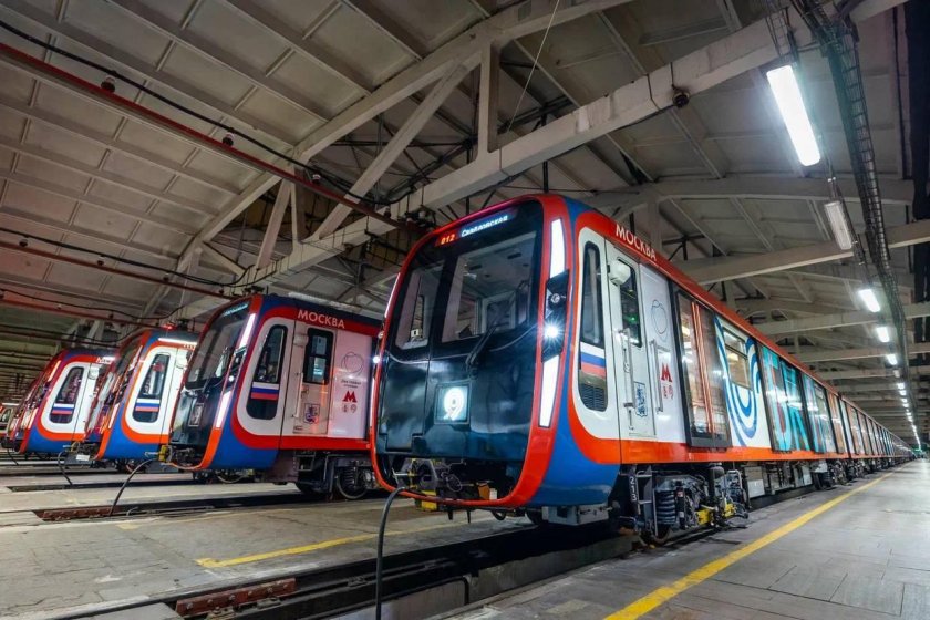 Метропоезд Москва 2020