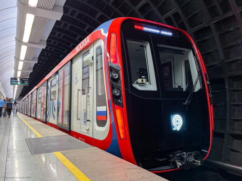 Вагон метро 81-775/776/777