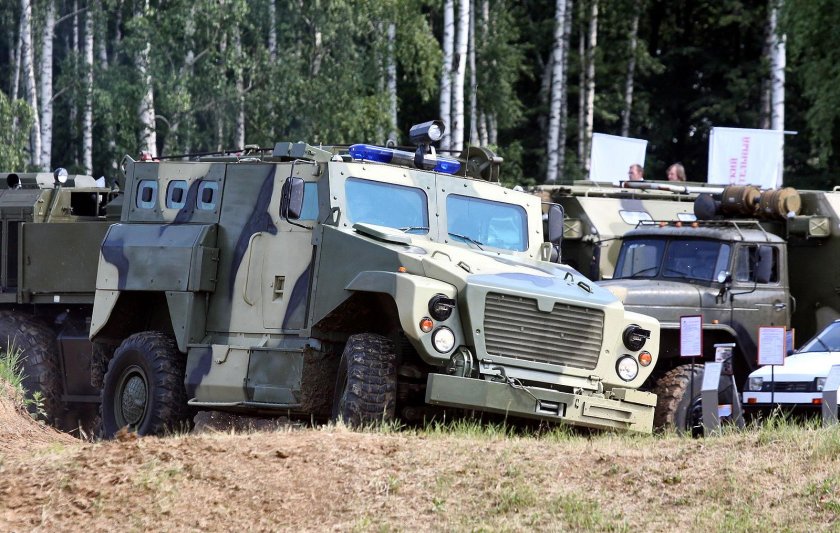 Бронеавтомобиль ВПК-3924 СПМ-3 медведь