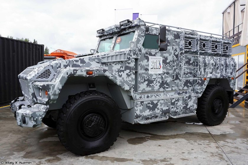 Бронеавтомобиль ВПК-3924 СПМ-3 медведь