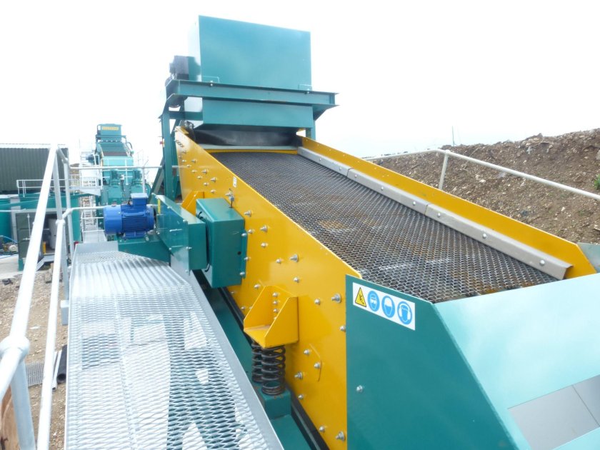 Грохот наклонный колосниковый