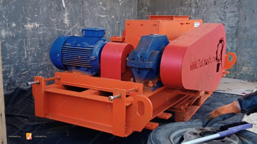 Питатель пластинчатый п-804 с бункером