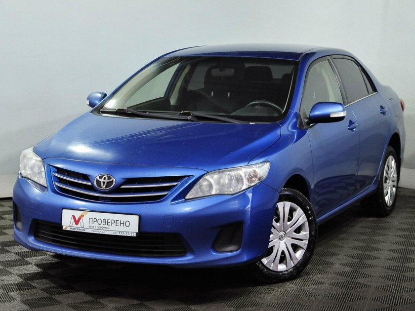 Тойота Королла Рестайлинг 2012