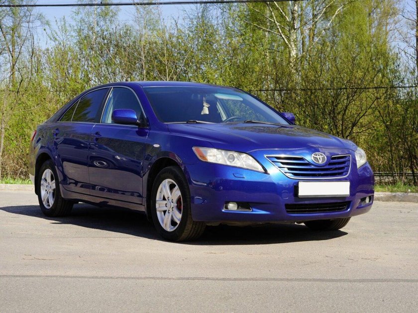 Камри 40 синяя