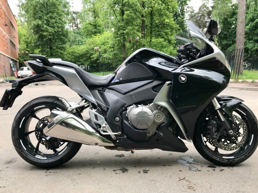 Мотоцикл honda