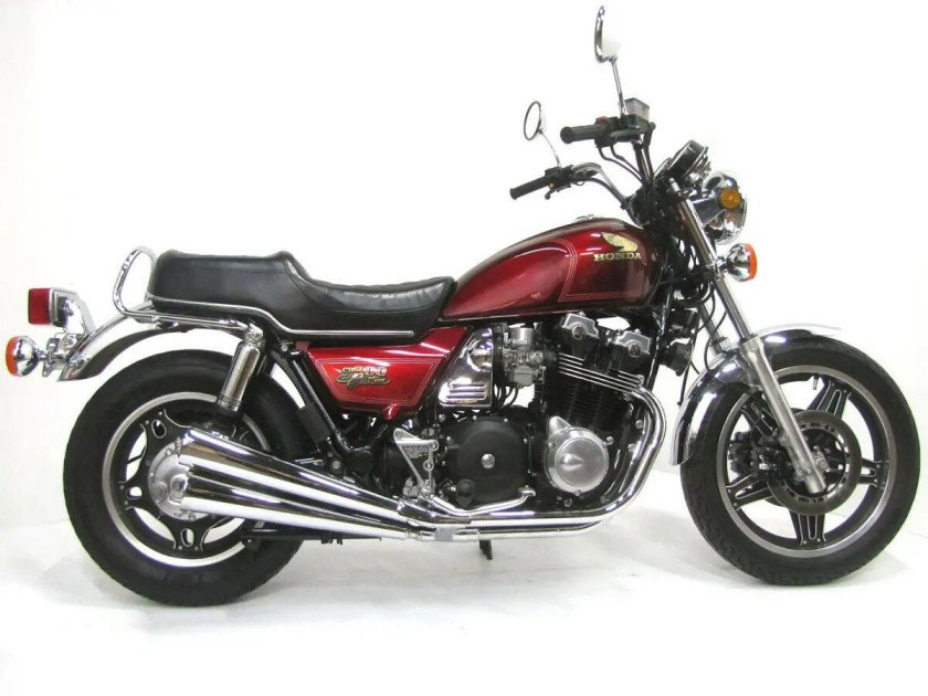 Мотоцикл honda cb