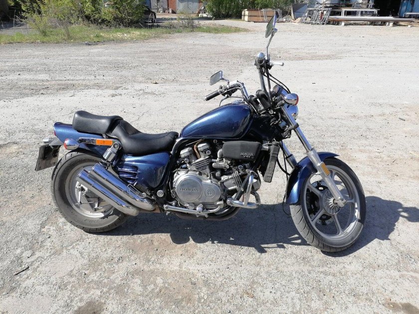Хонда магна 750