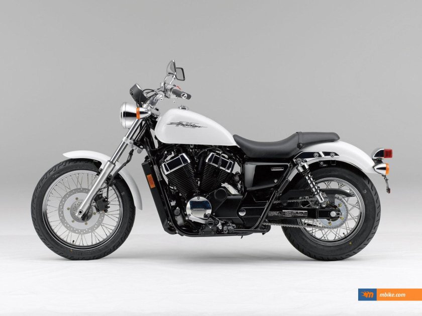 Honda Shadow vt750rs