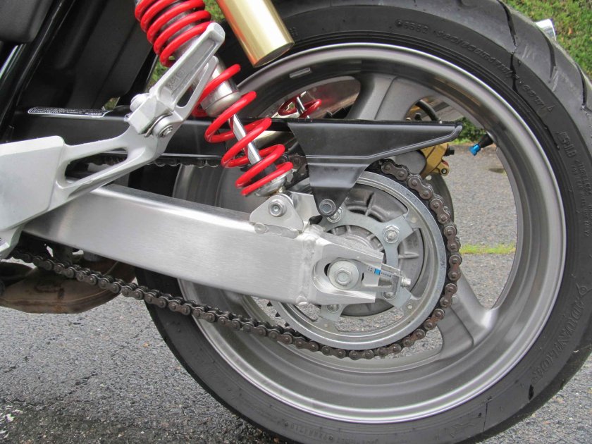 Мотоцикл Honda с карданным приводом