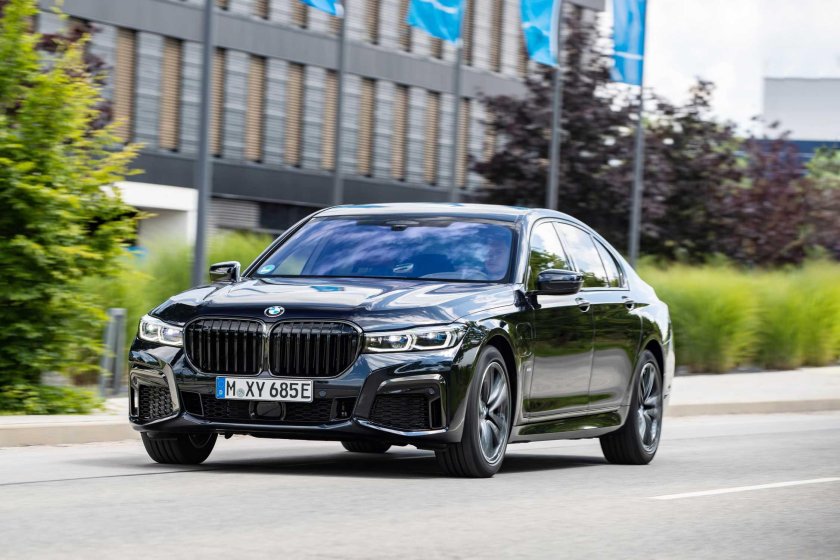 BMW 745e