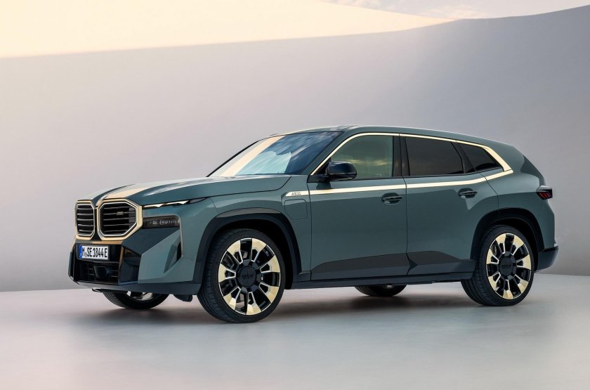 BMW XM 2023